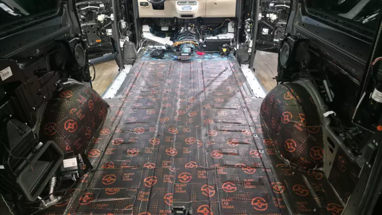 Шумоизоляция багажника Mercedes-Benz V-Class-2