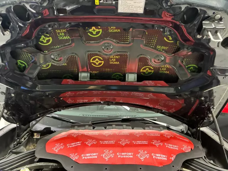Шумоизоляция капота Mini Cooper Countryman